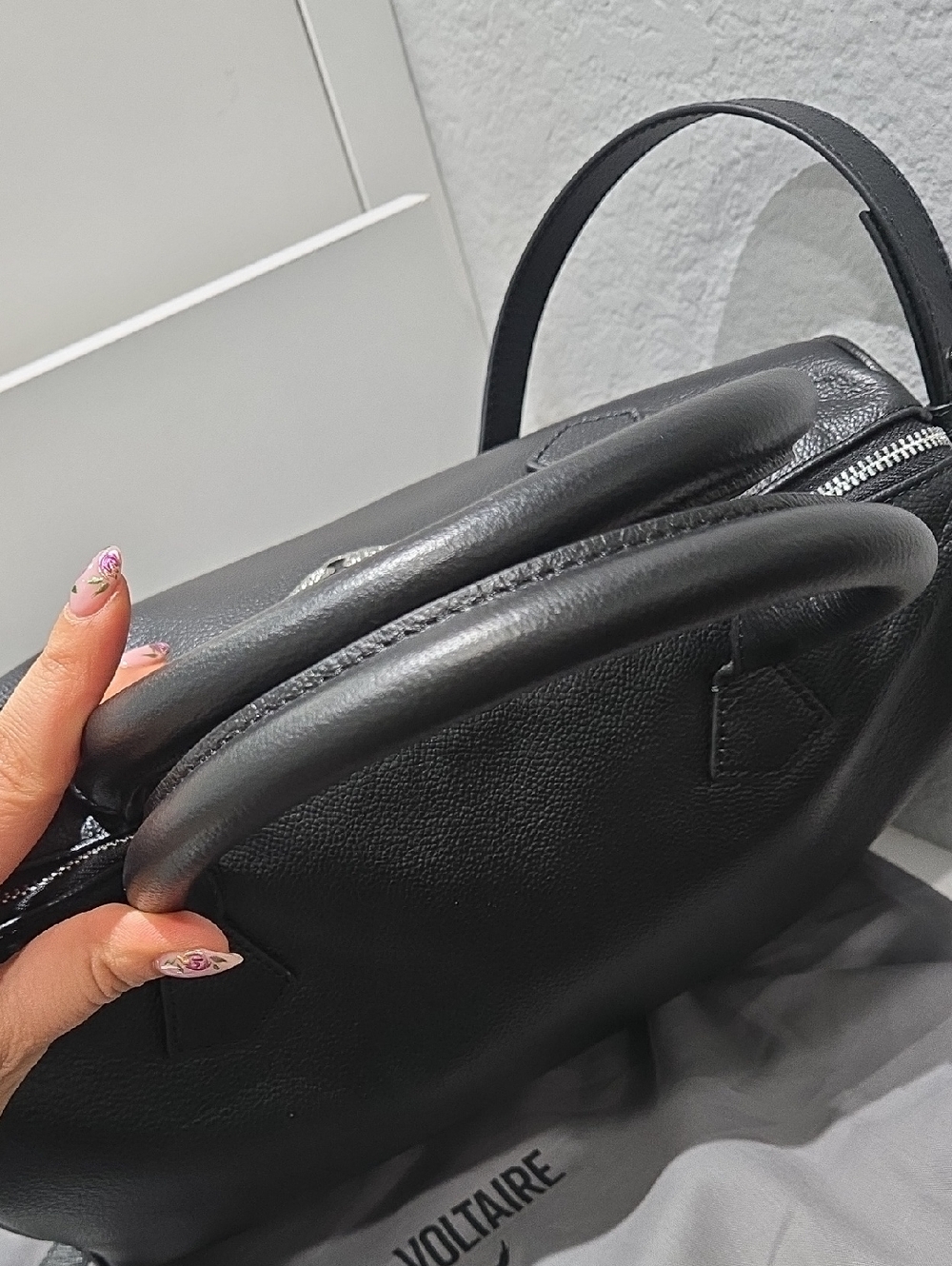 Zadig & Voltaire Black Pebbled Leather Satchel with Studded Detachable Strap - Picture 7 of 9